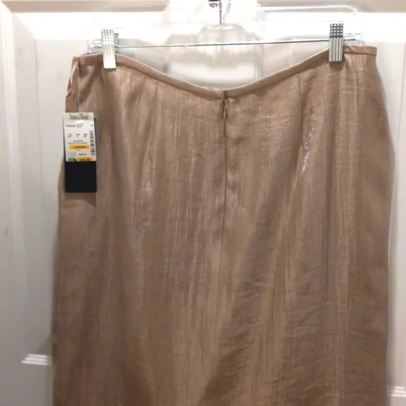 NWT Victor Costa Shiny Straight Skirt Size 14 - Picture 4 of 8